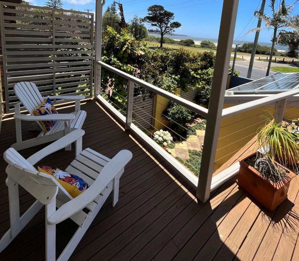 Tathra Beach House Holiday Apartments Экстерьер фото