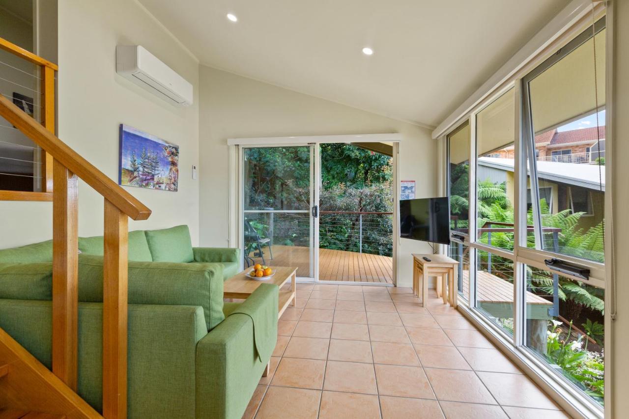 Tathra Beach House Holiday Apartments Экстерьер фото